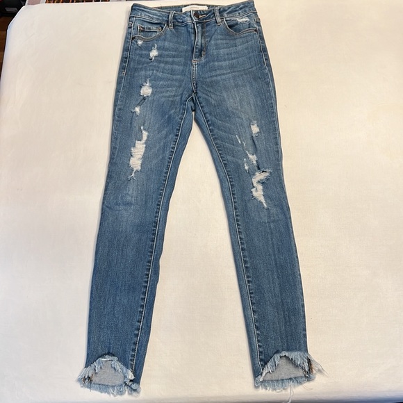 Hidden Denim Distressed Skinny Jeans - Picture 2 of 11